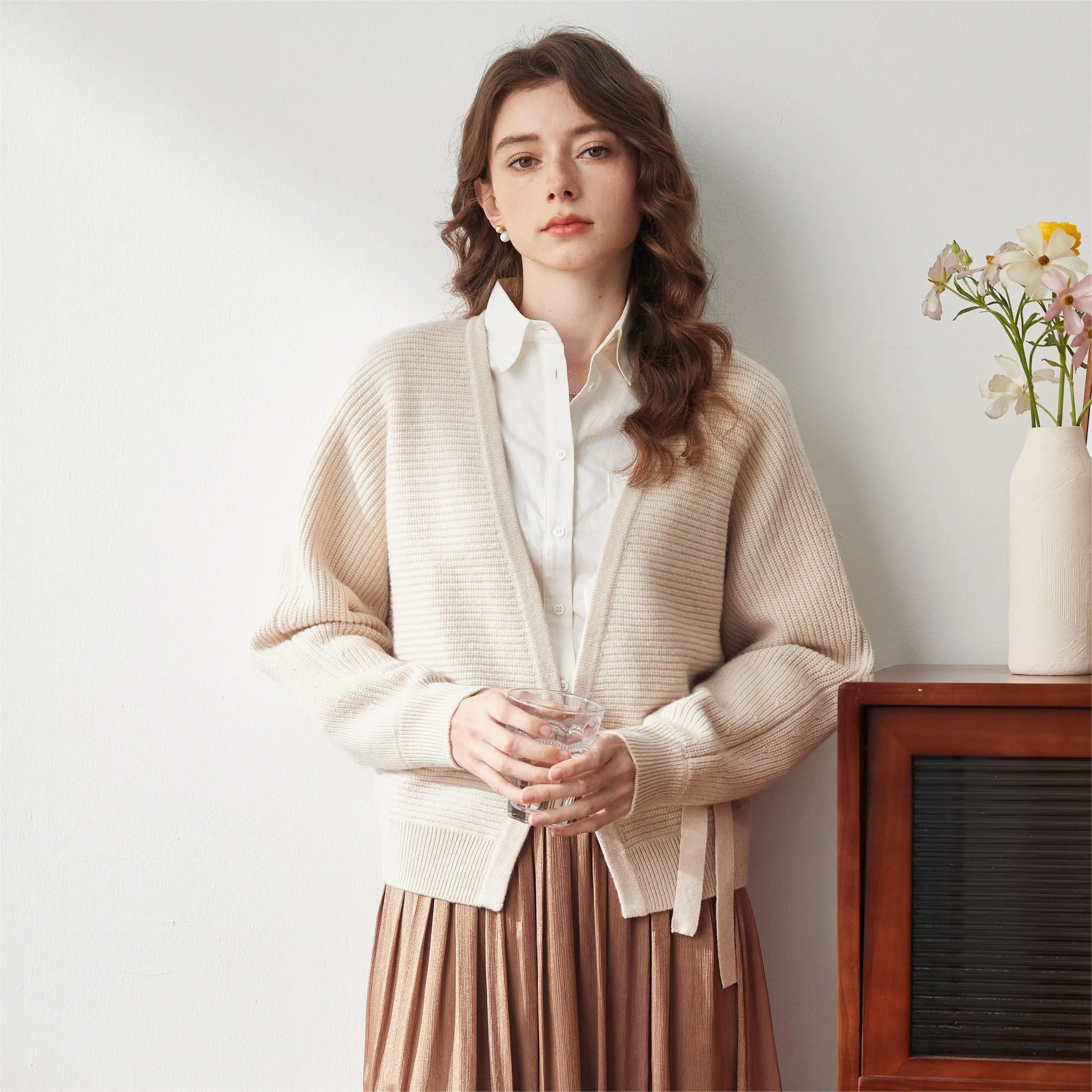 100% Wool V-Neck Batwing Sleeve Knitted Cardigan