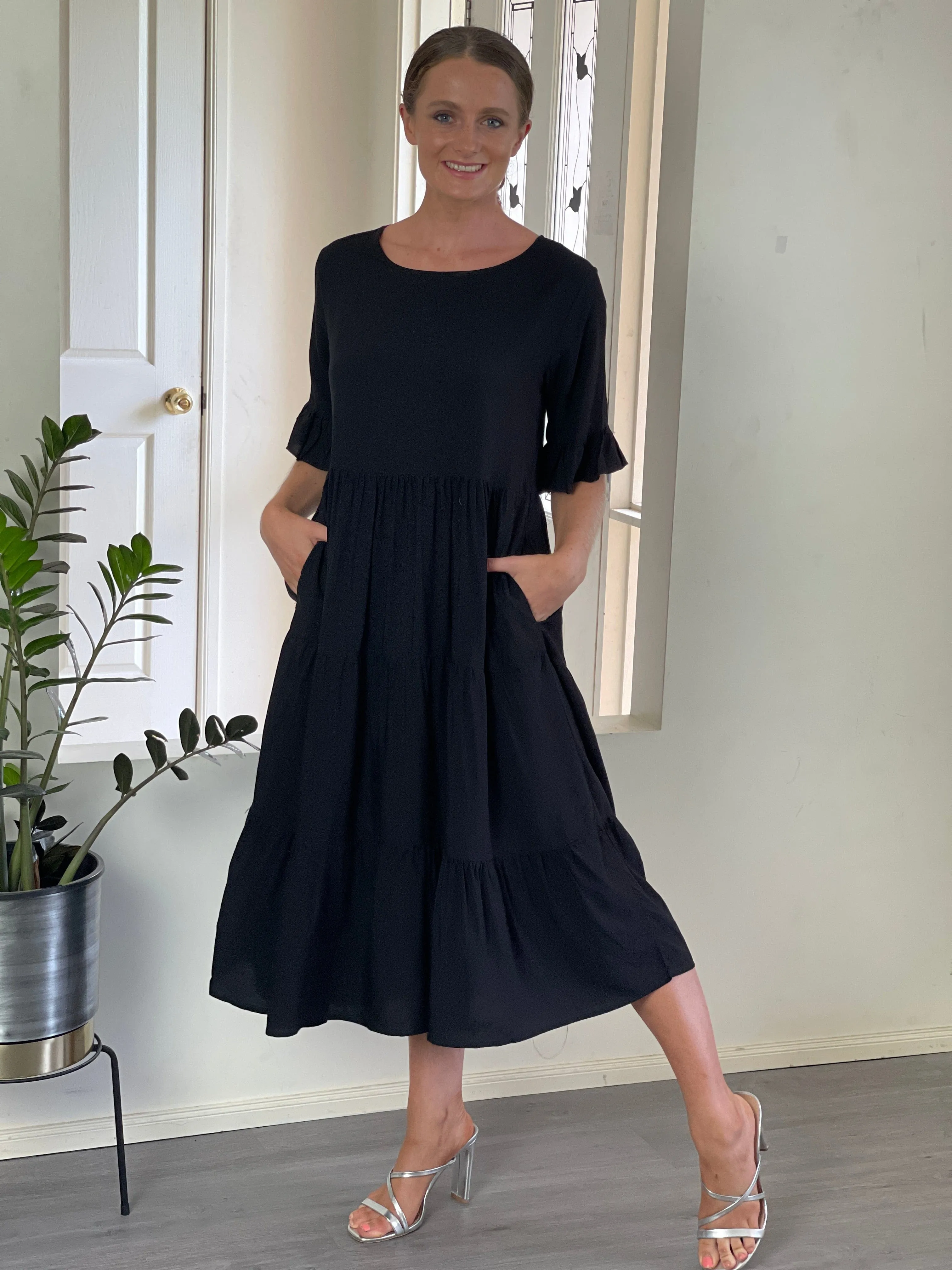 Annie Black Swing Dress