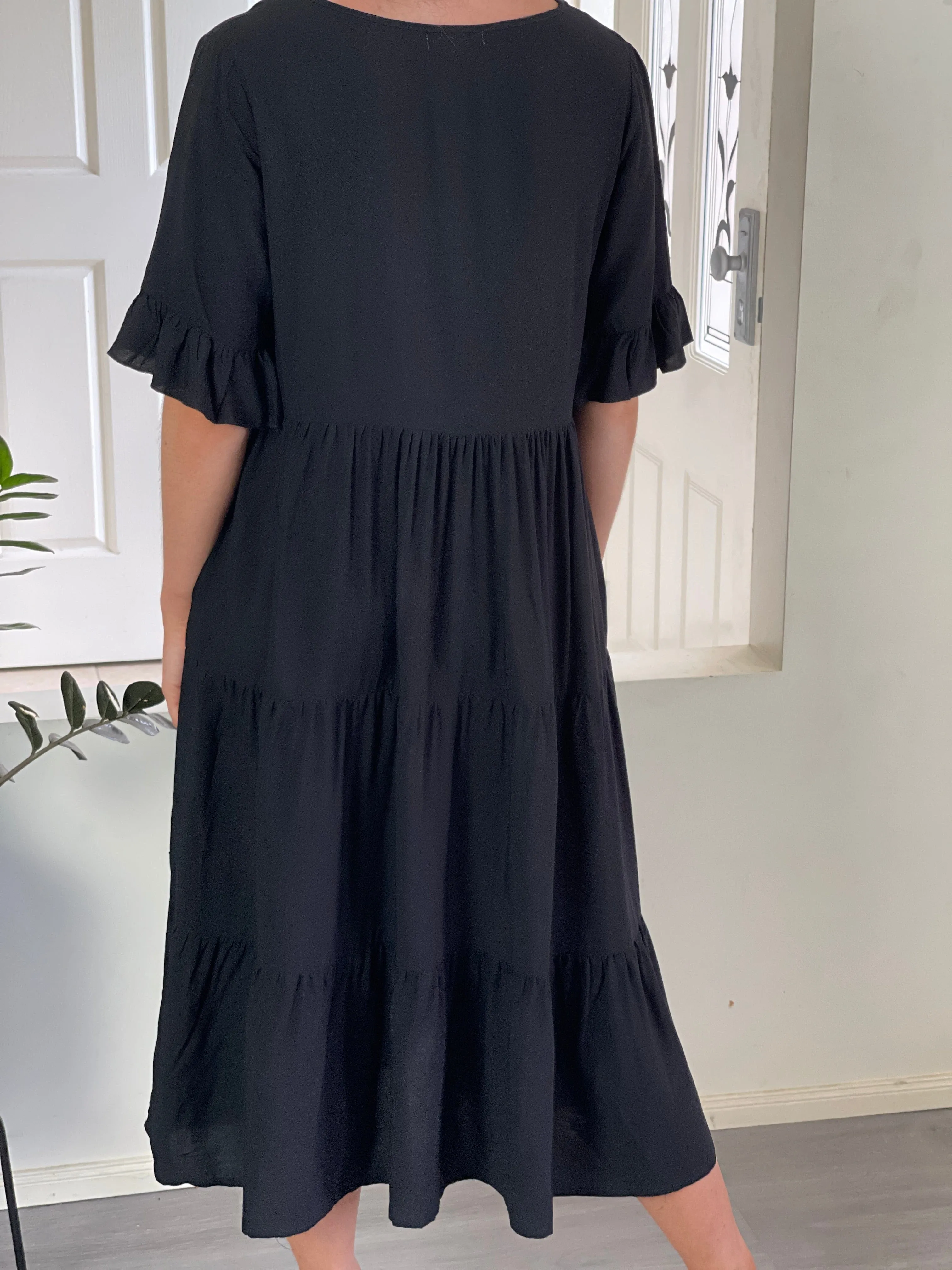 Annie Black Swing Dress