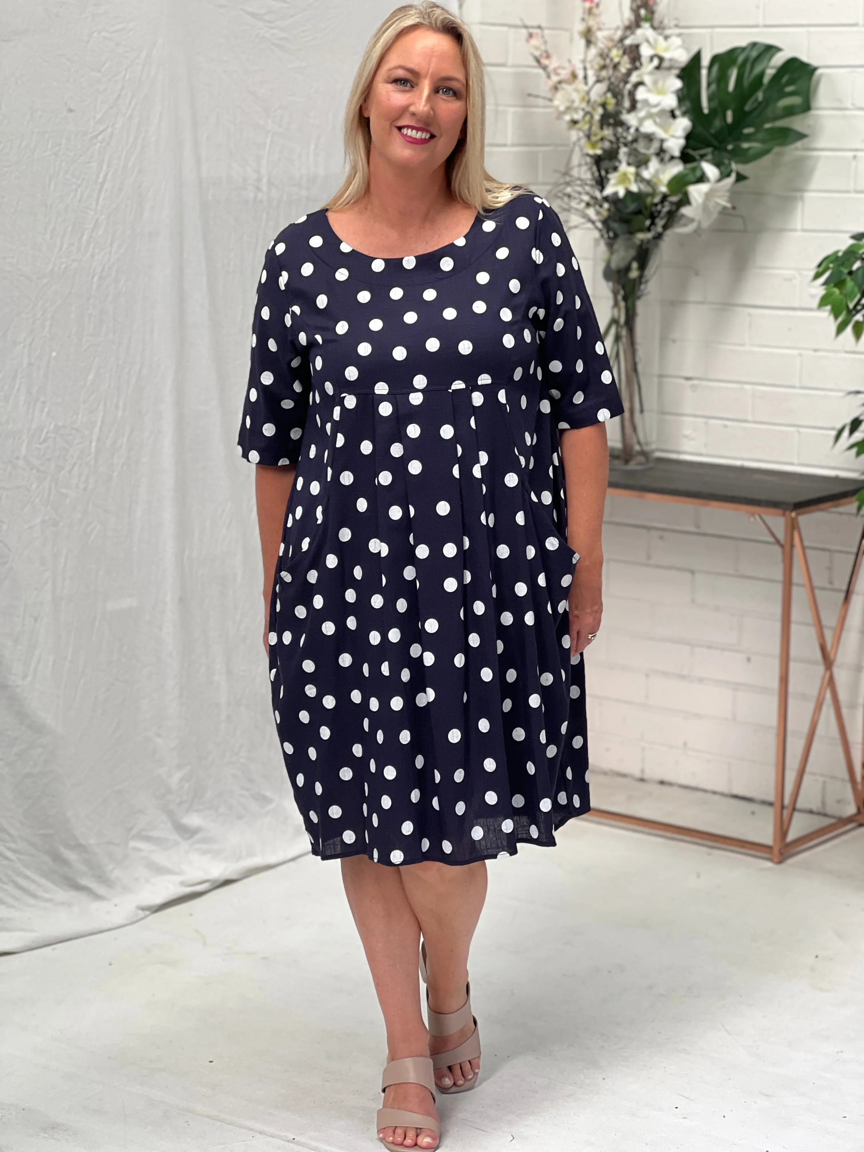 Bailee Midnight Linen Dress