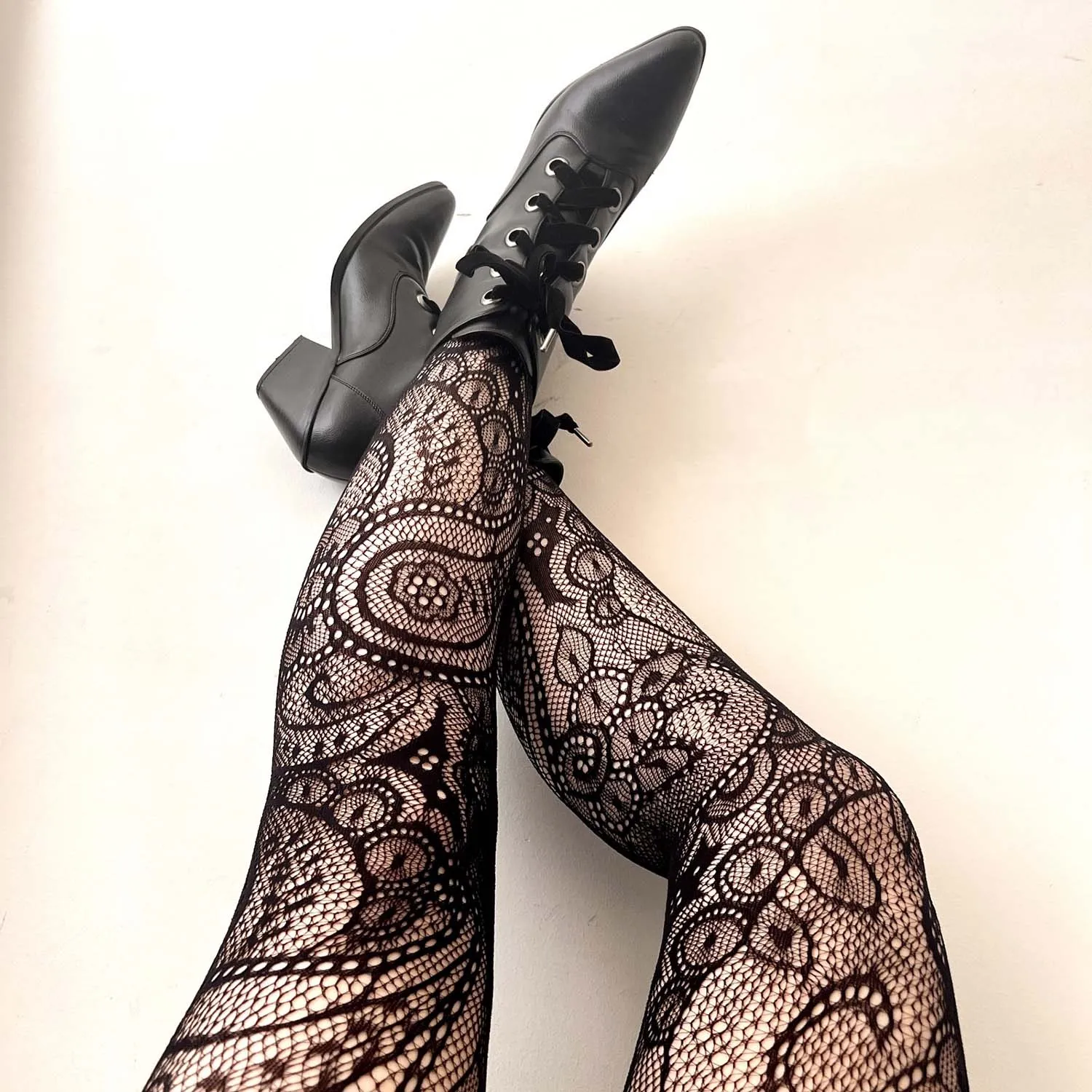 Botanical Fishnets - Black