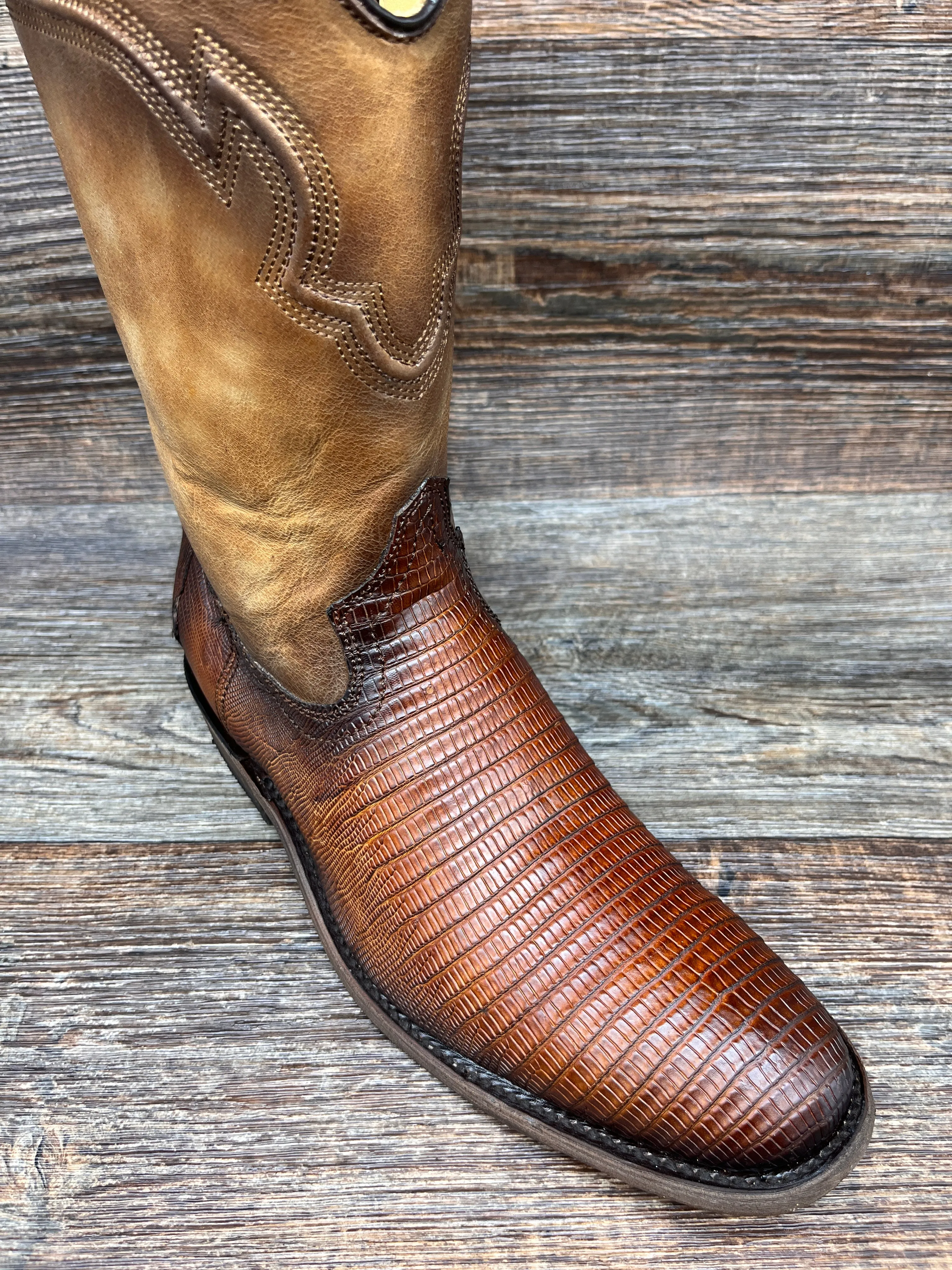 c3888 Men's Round Toe Lizard Roper with Side Zipper by Corral