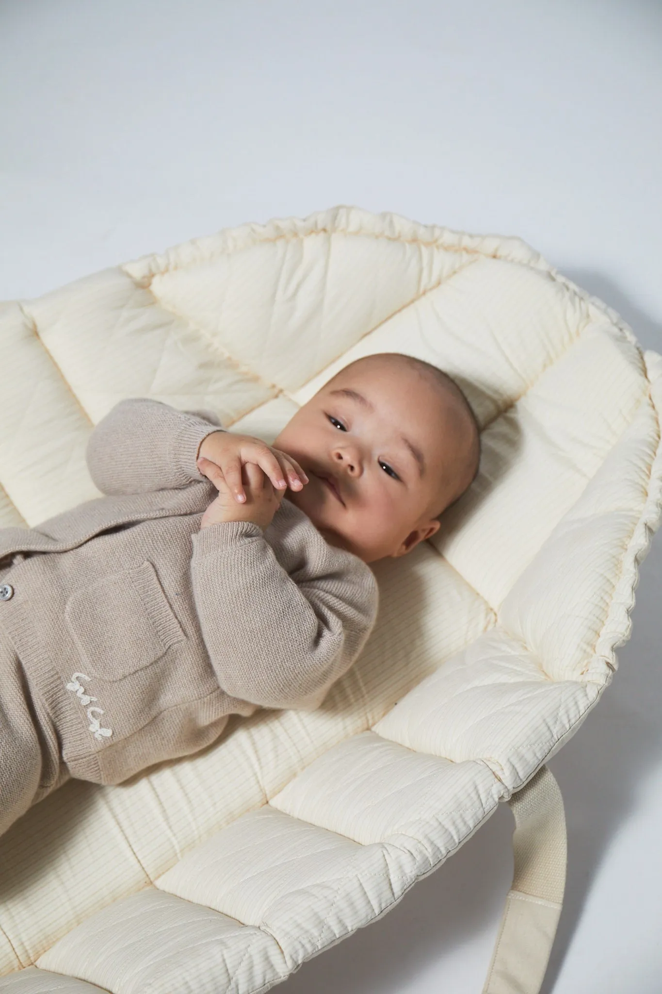 CASHMERE CLASSIC BABY CARDIGAN - BEIGE