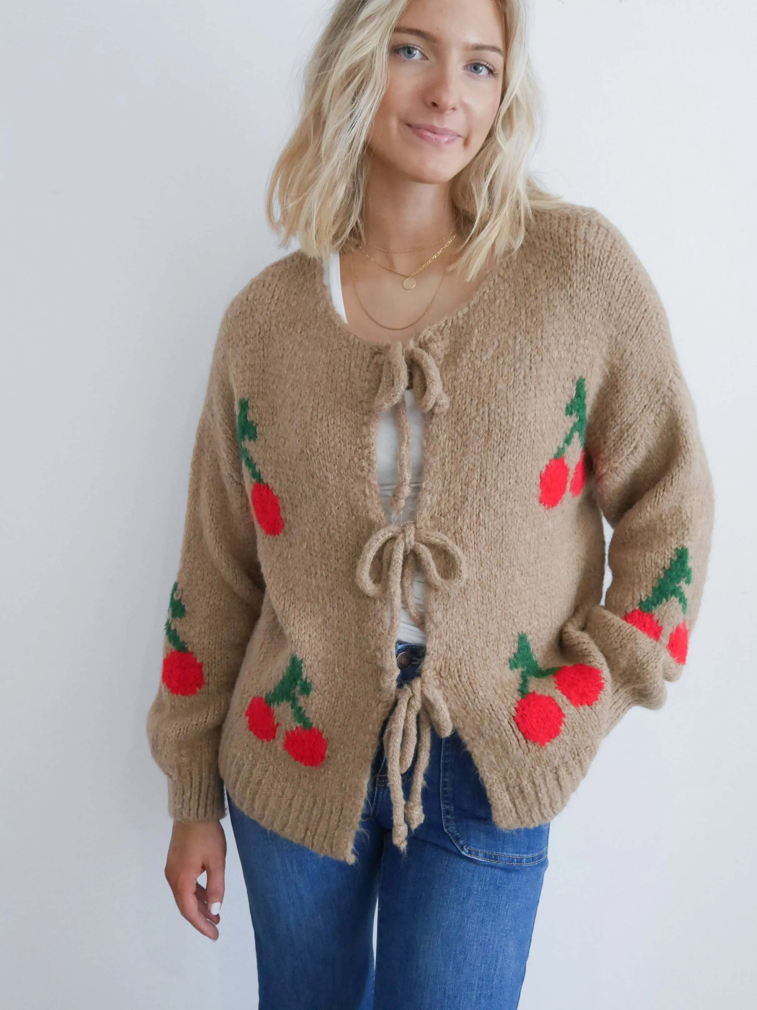 Cherry Cardigan Camel