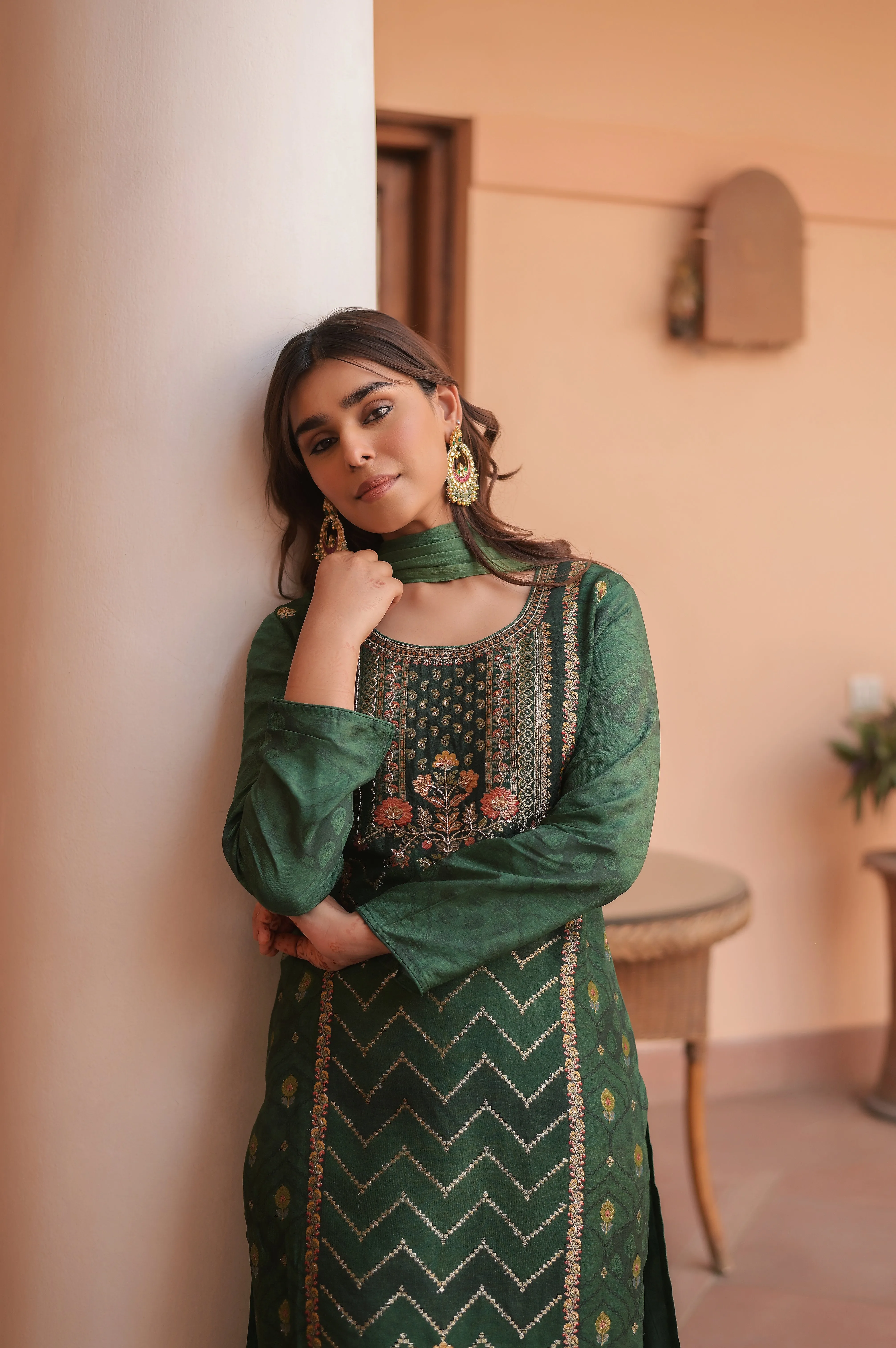 Emerald Charm Jacquard Set With Dupatta