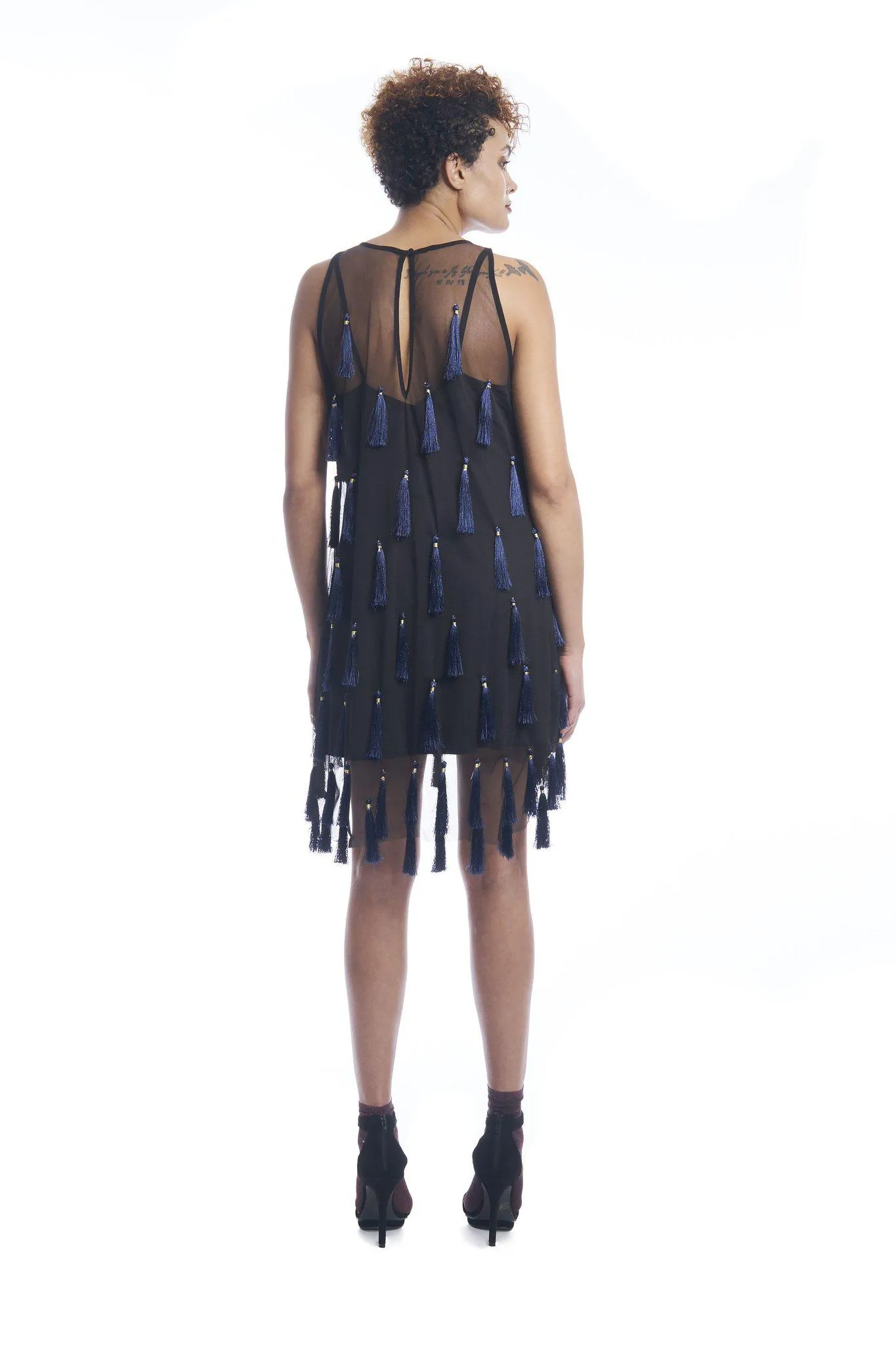 Flapper Chic Tassel Dress in Black   Sapphire