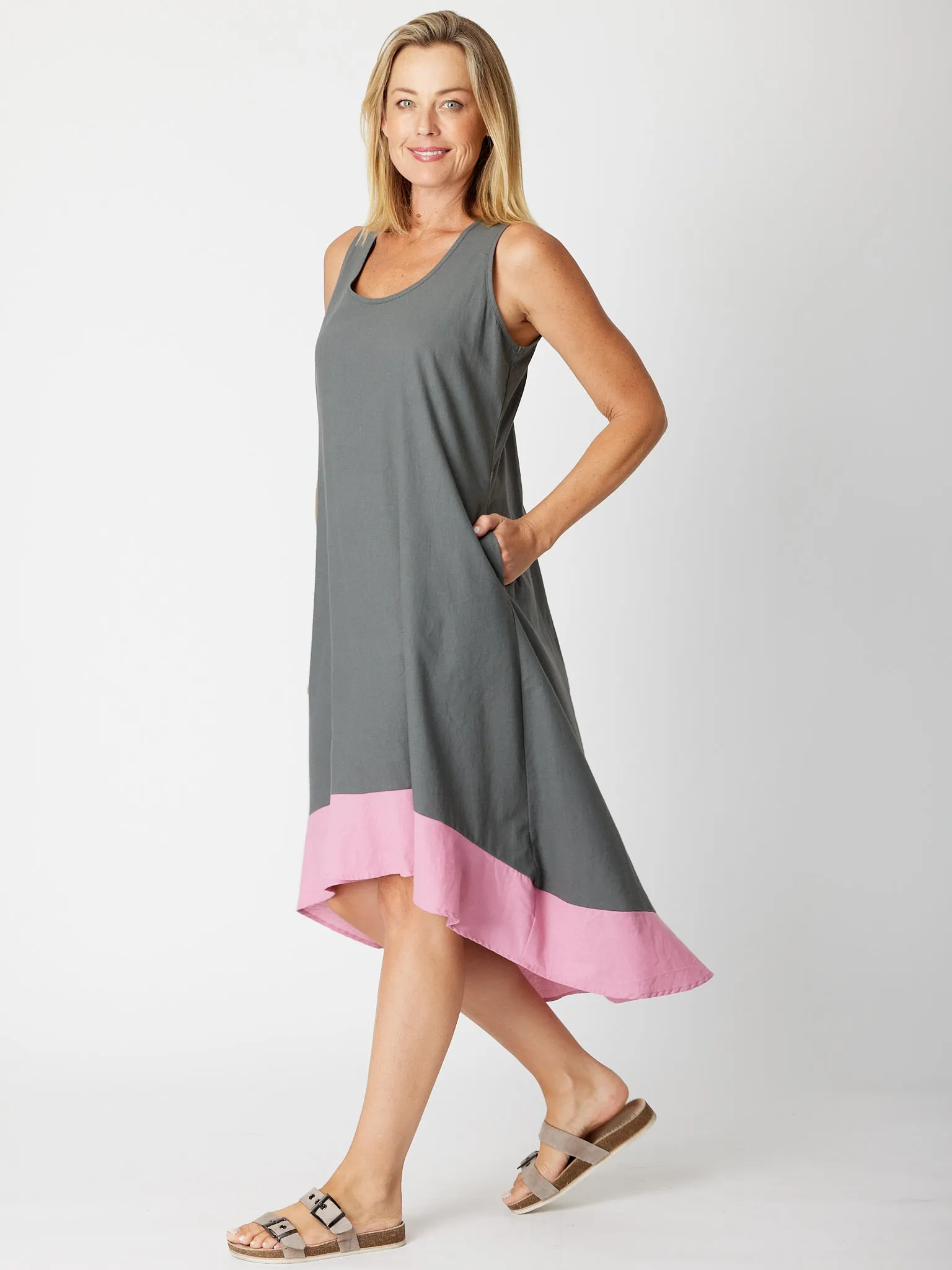 Ho Chi Sleevless Dress -Steel/Pink