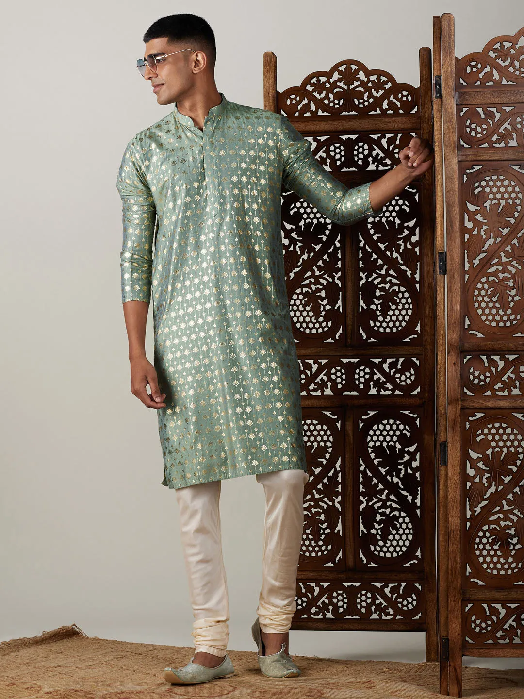 Jashvi Men's Light Green Foil Printed Kurta With Cream Pyjama Set