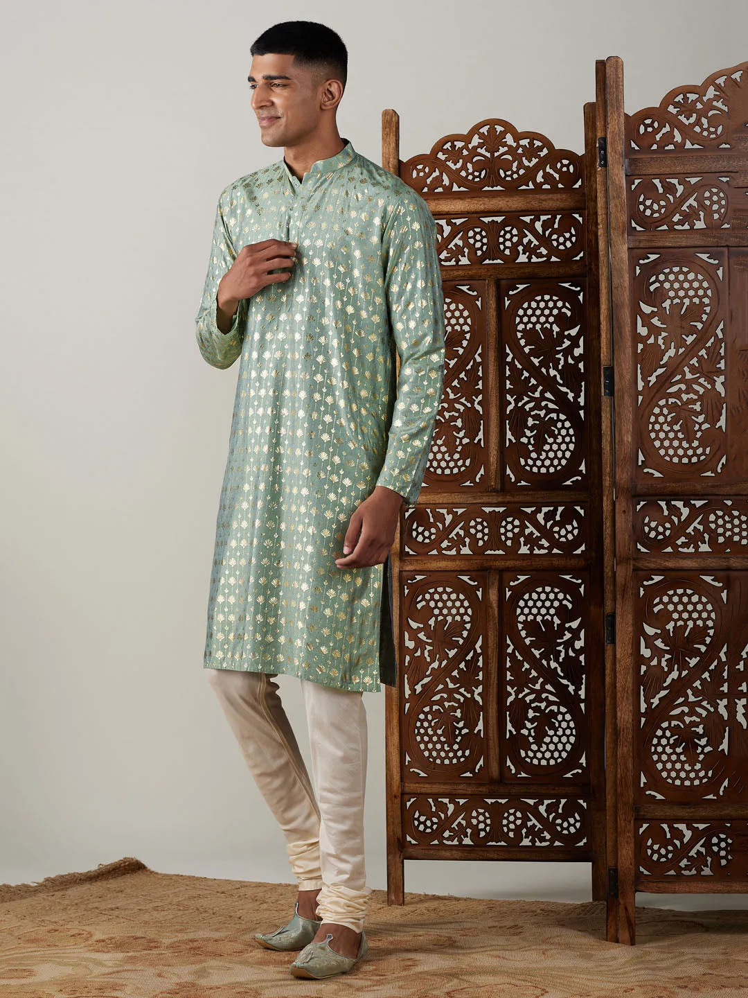 Jashvi Men's Light Green Foil Printed Kurta With Cream Pyjama Set