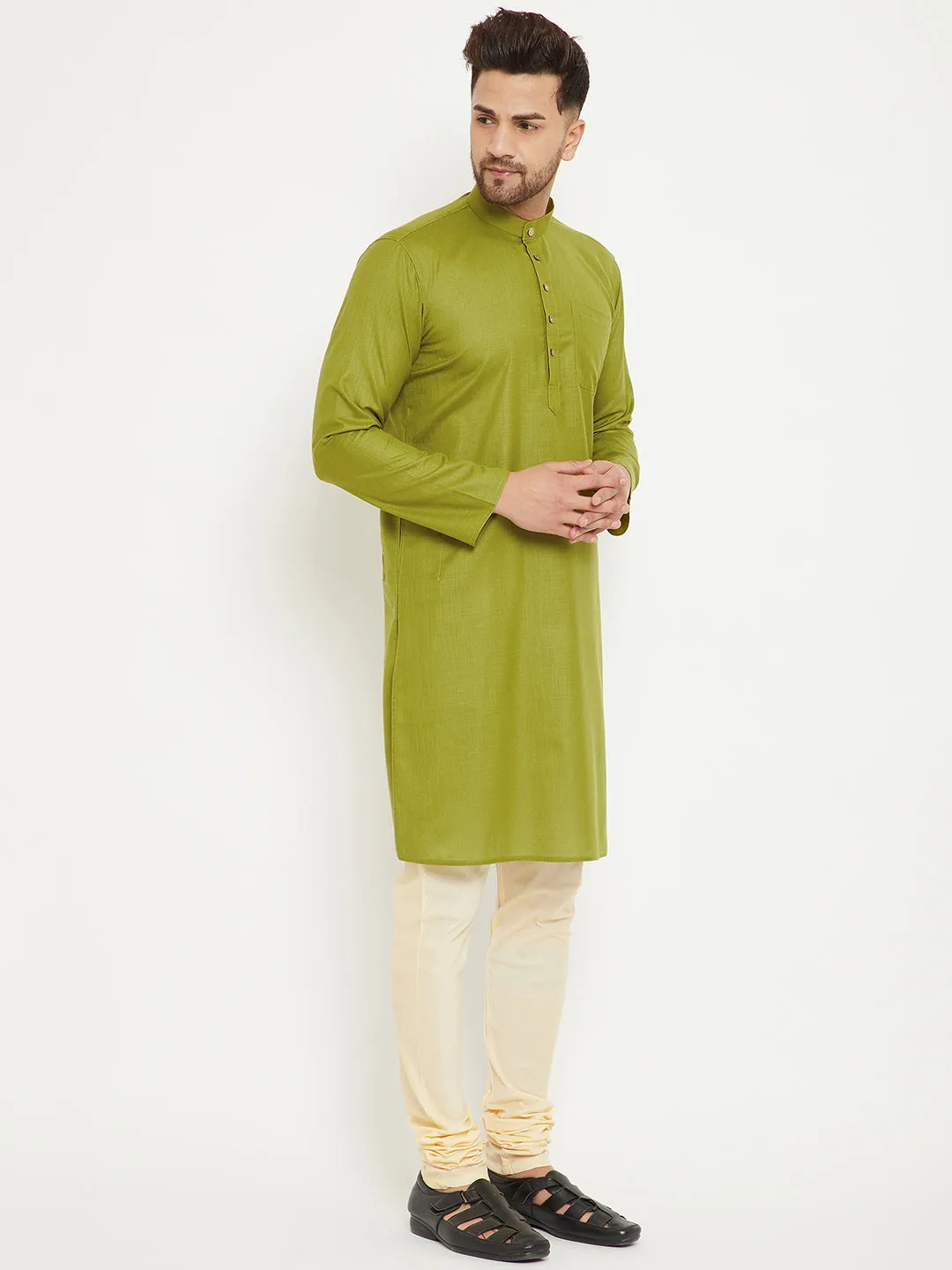 Jashvi Men's Mehendi Green And Cream Cotton Blend Kurta Pyjama Set