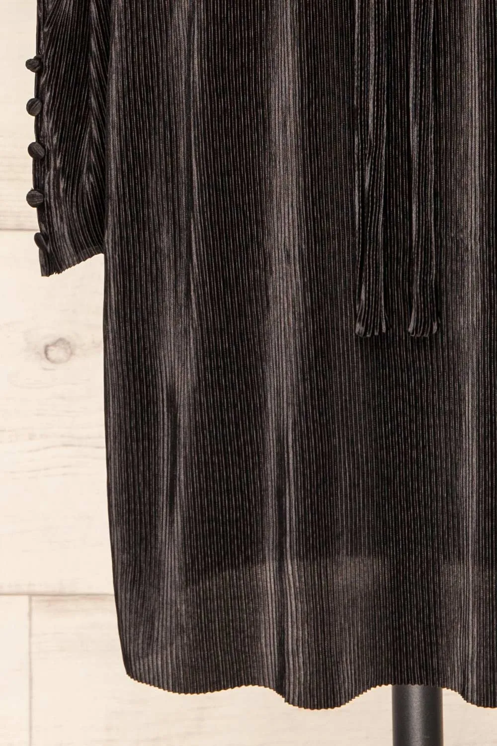 Lampito | Ribbed Wrap Dress w/ Long Sleeves