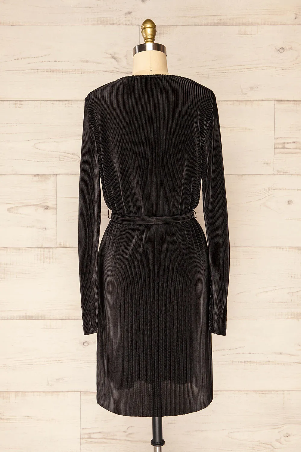 Lampito | Ribbed Wrap Dress w/ Long Sleeves