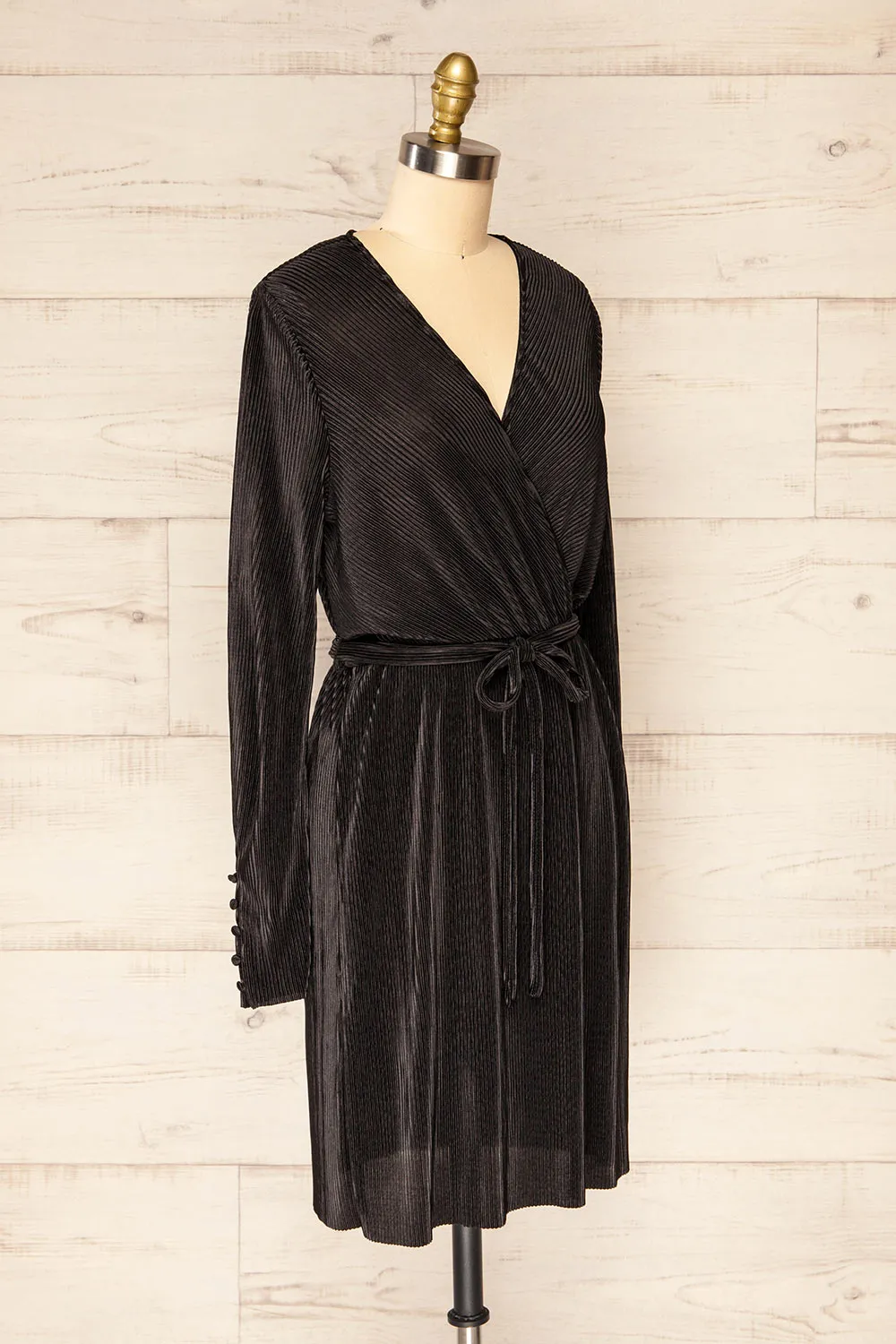 Lampito | Ribbed Wrap Dress w/ Long Sleeves