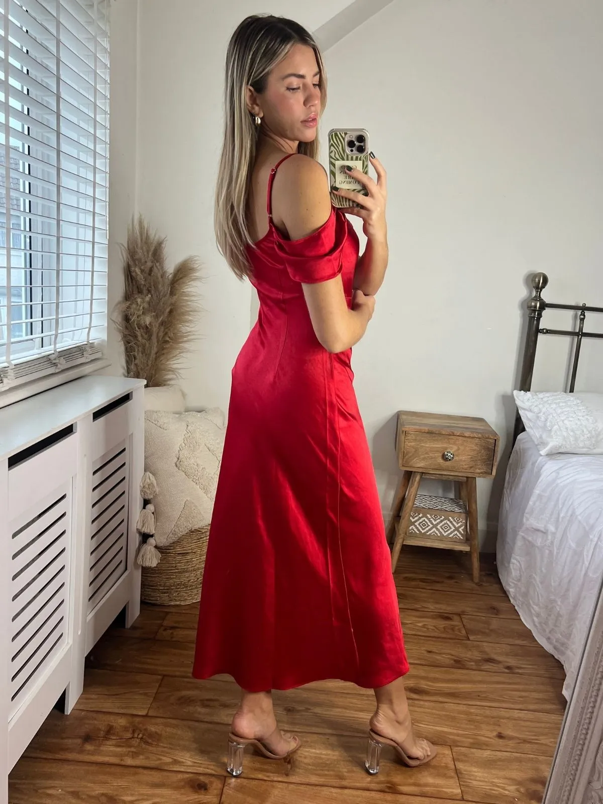 Melanie Cold Shoulder Midi Slip Dress / Red