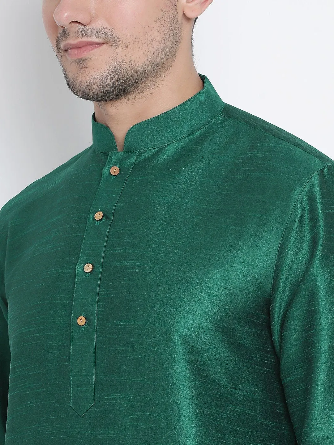 Men's Green Silk Blend Kurta and Pyjama Set - Vastramay