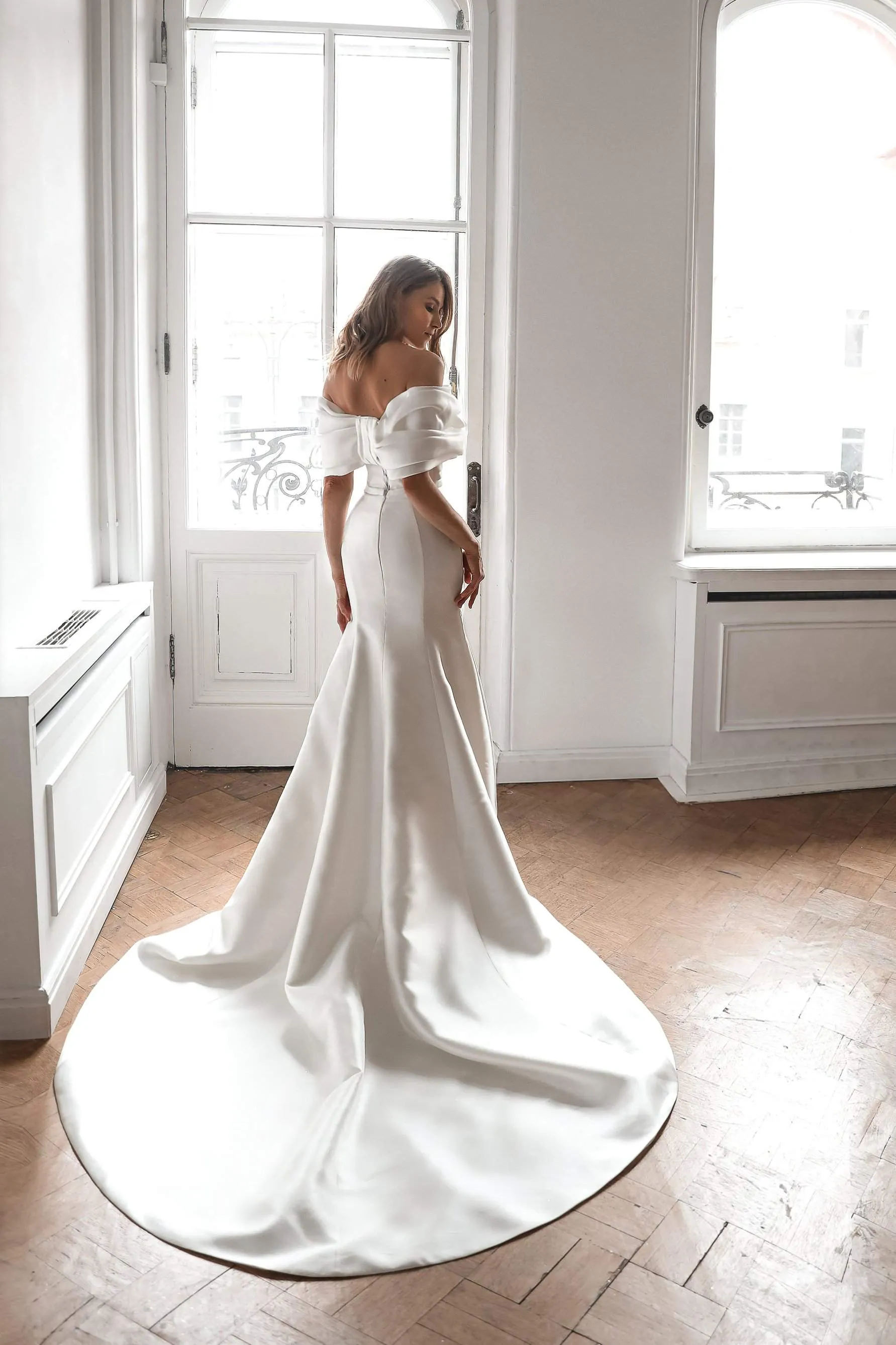 Mikado Wedding Dress Jacqueline With Detachable Train