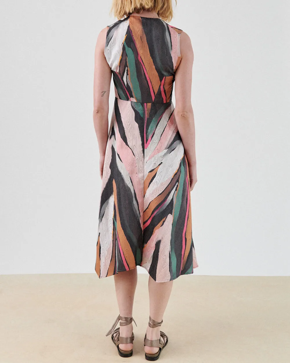 Multicolor Metallic Jacquard Wave Dress