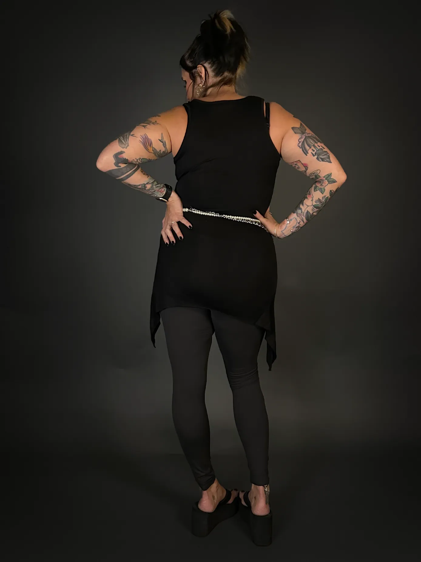 Outfit Set - Goth Pointy Bottom Stretch Camisole Dress & Charcoal Ripped Leggings