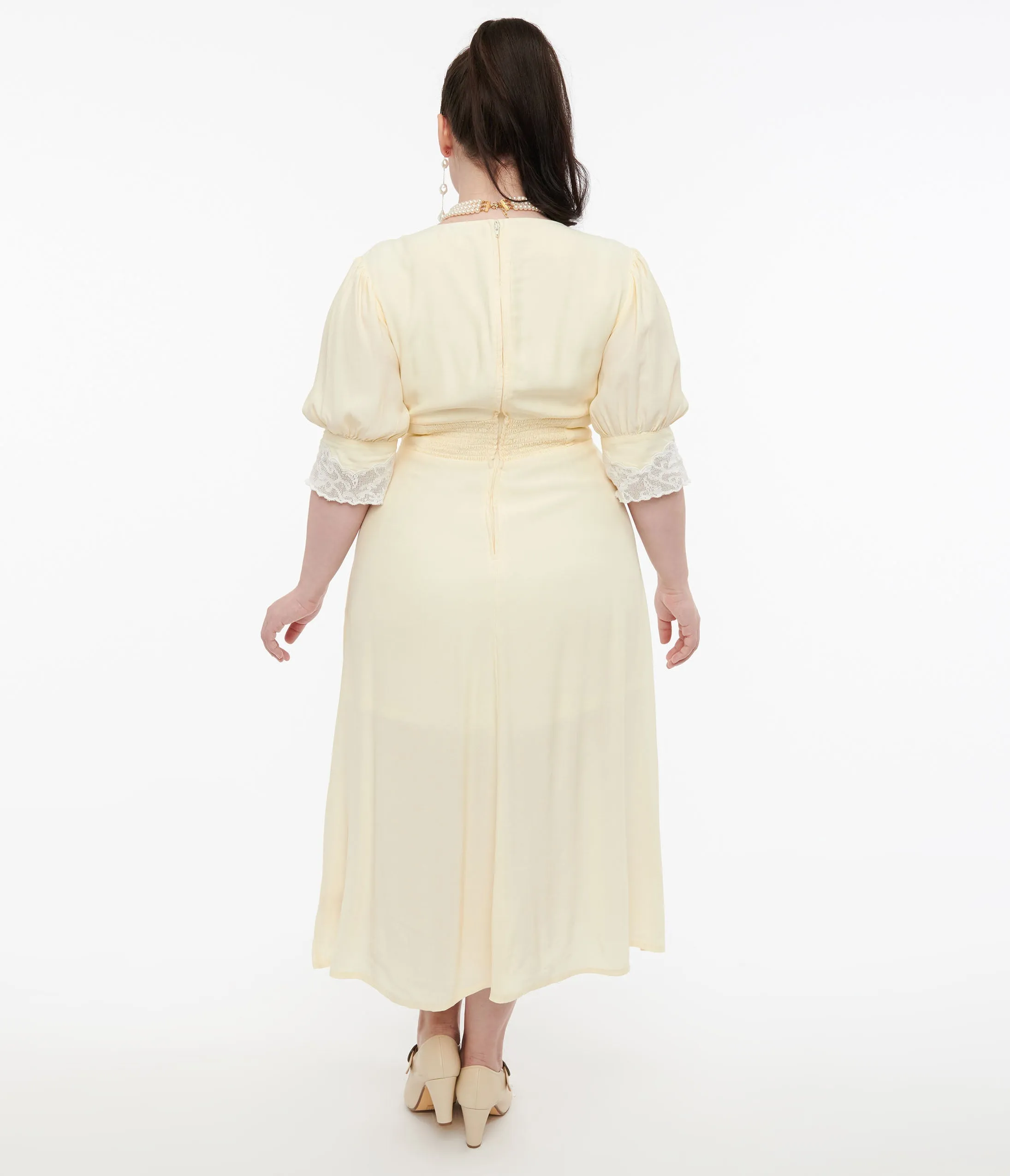 Plus Size 1930s Cream & White Lace Midi Dress