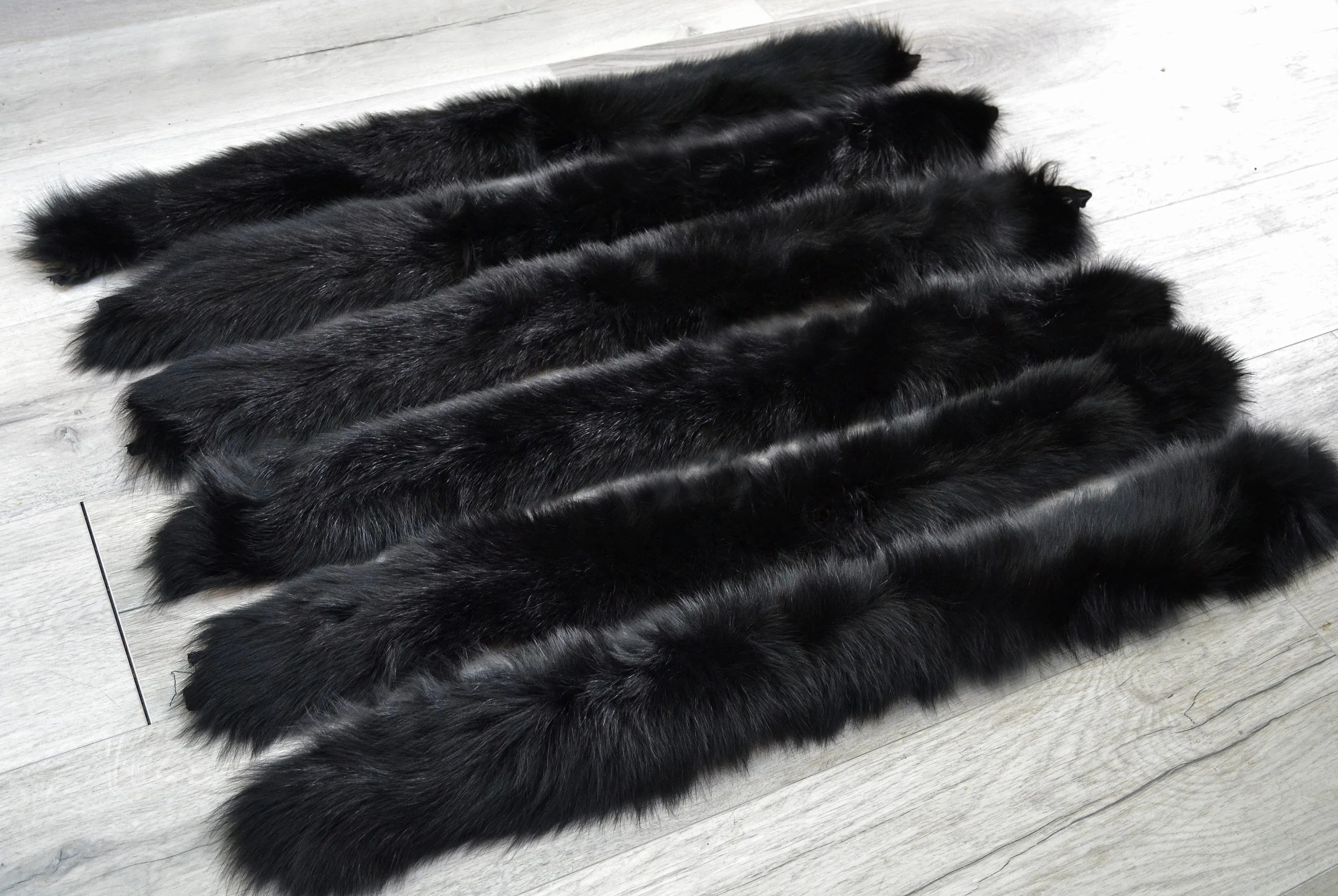 READY to SHIP, not Tail, 60-80 cm Super Soft Real Black Fox Fur Trim Hood, Fur collar trim, Fox Fur Collar, Fur Ruff, Fur Hood, Fox Fur, Fur