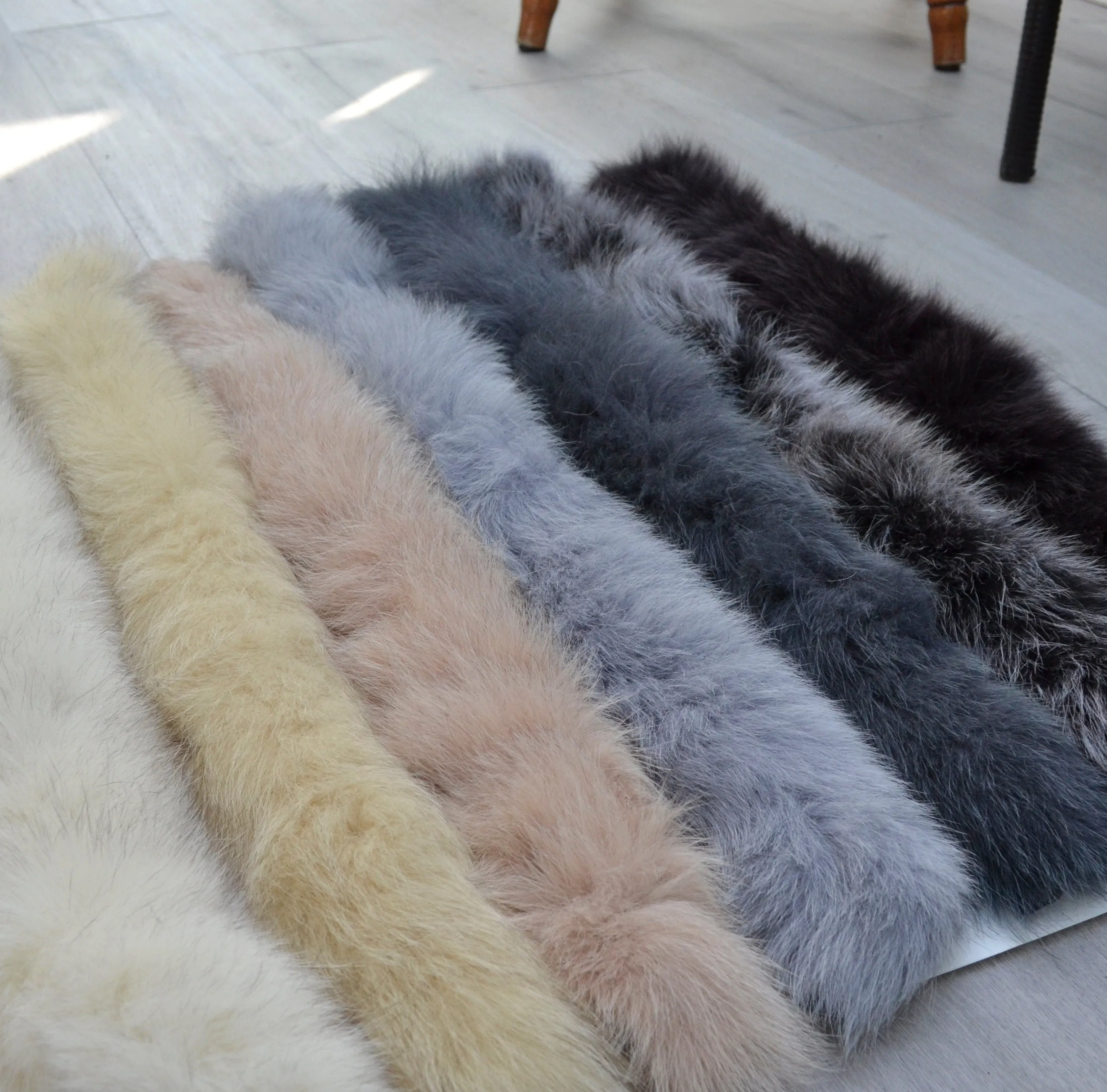 READY to SHIP, Real Fox Fur (Tail) Trim Hood, Fur collar trim, Fox Fur Collar, Fur Scarf, Fur Ruff, Fur Hood, Fur stripe, Coat Trim, Jacket