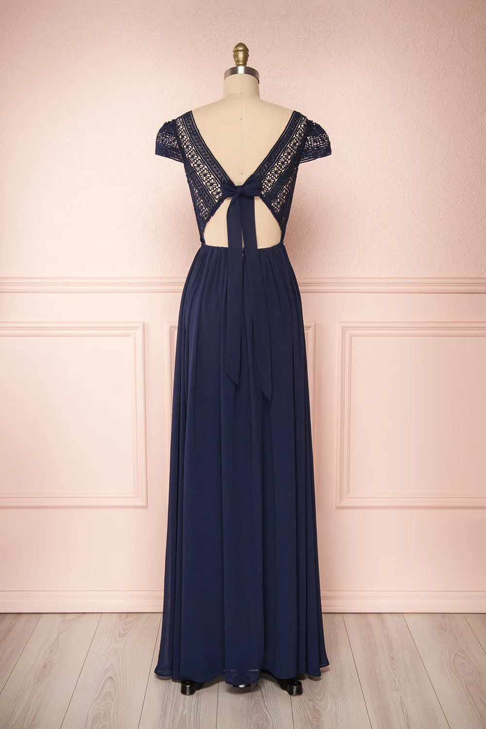 Senji Navy | Backless Chiffon & Lace Gown