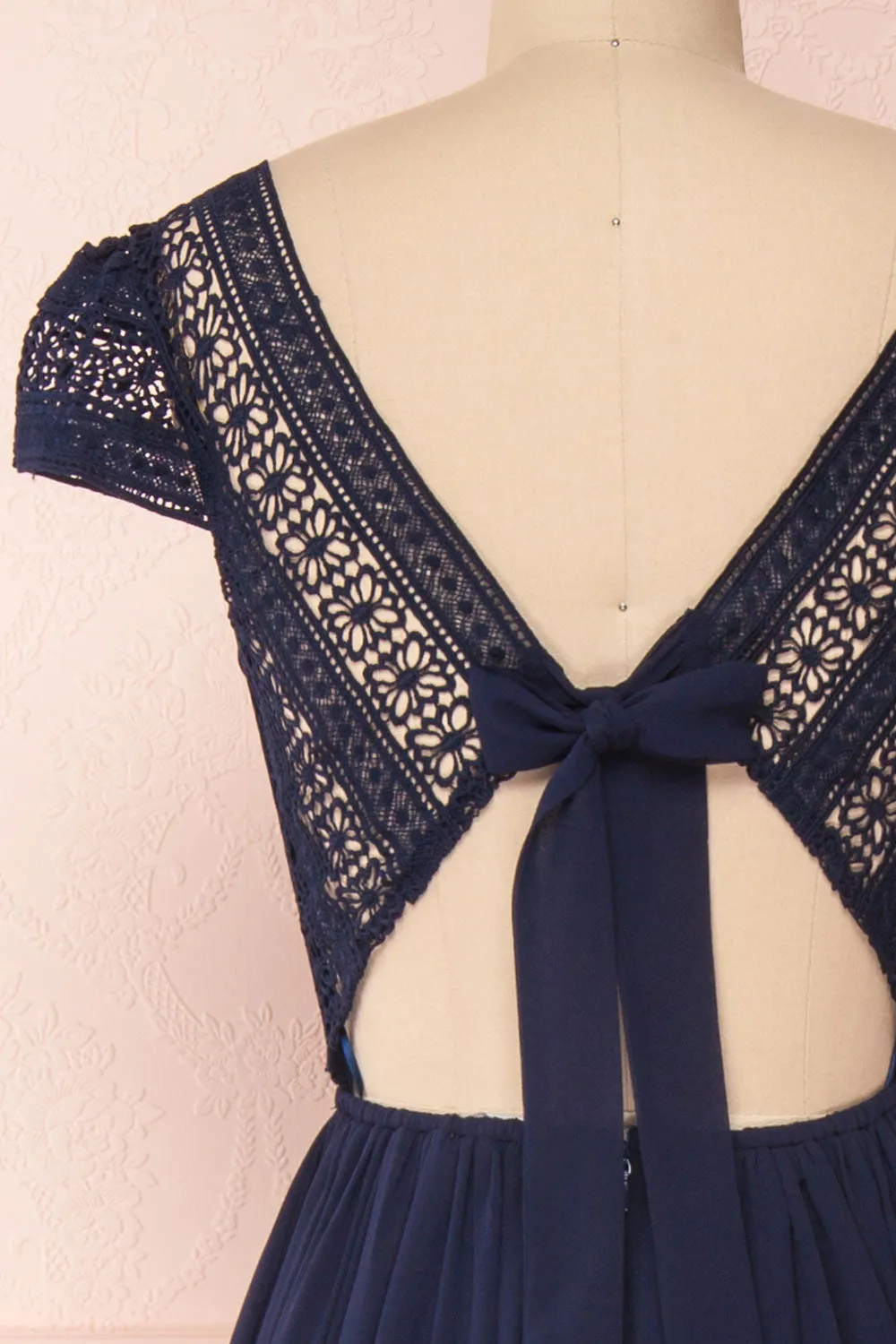 Senji Navy | Backless Chiffon & Lace Gown