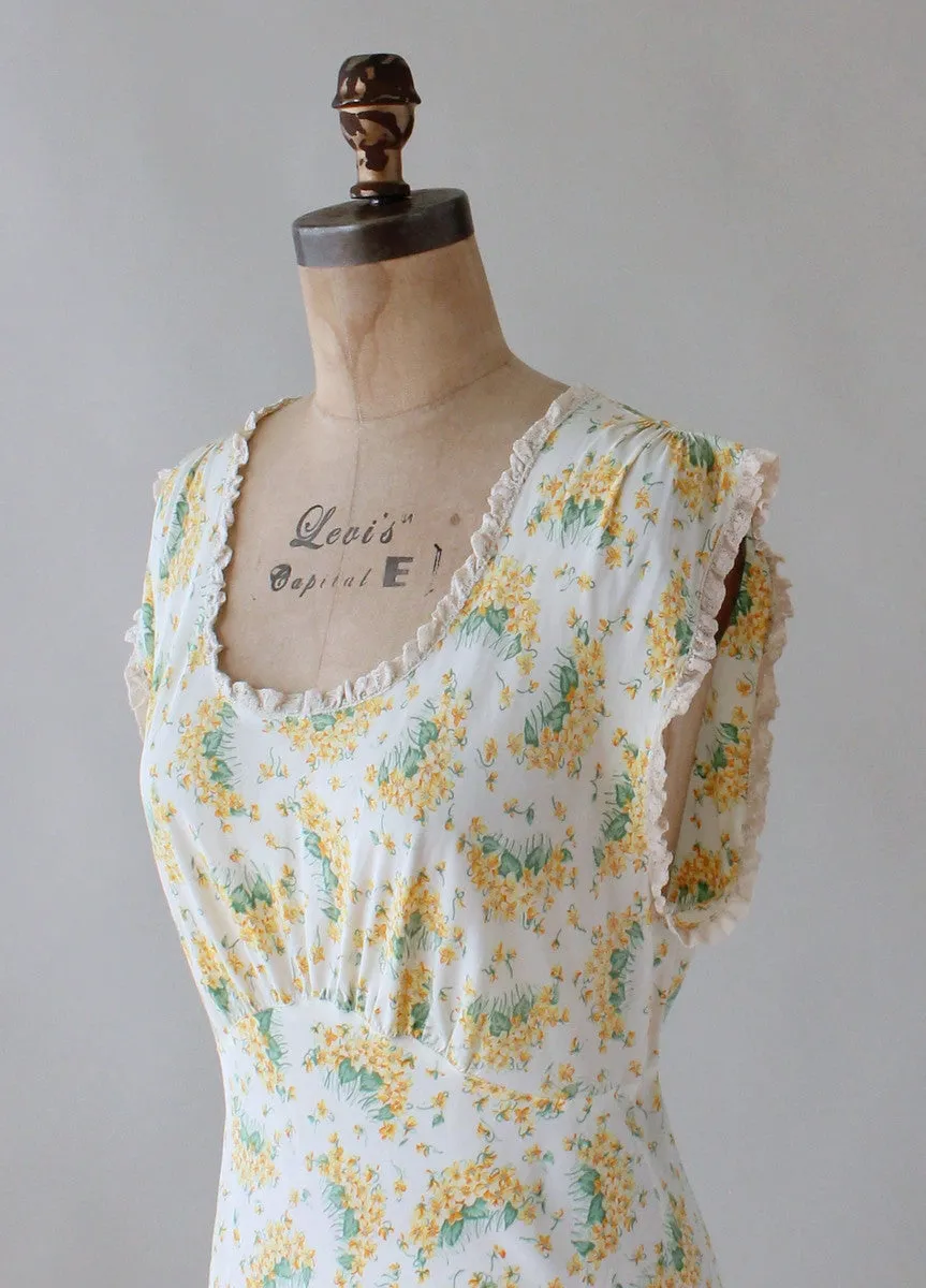 Vintage 1940s Spring Yellow and Green Floral Gown